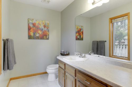 5498 Daisy Ct, Saint Paul MN  55110-2218 exterior