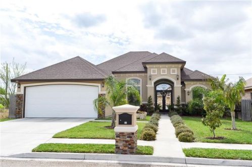 160 Magnolia Dr, Santa Catarina TX  78582-2229 exterior