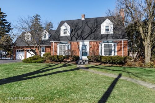 800 Oak St, Western Springs, IL 60558-1148