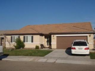 810 Linda Ln, Fresno, CA 93727-5852