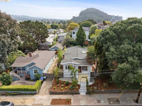 5706 Van Fleet Ave, Richmond, CA 94804-5934