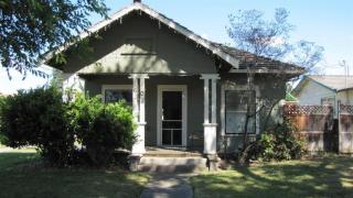 60 Quince St, Medford, OR 97501-2642