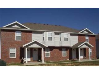 5794 Orange Ln, Springfield MO  65721-8071 exterior