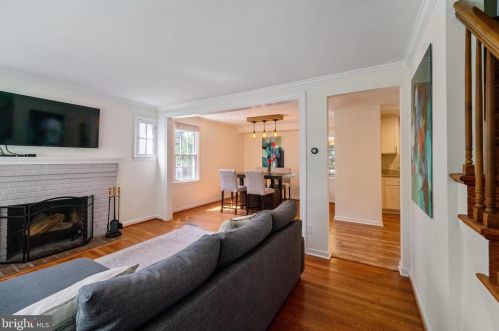 9914 Capitol View Ave, Silver Spring MD 20910-1033 exterior