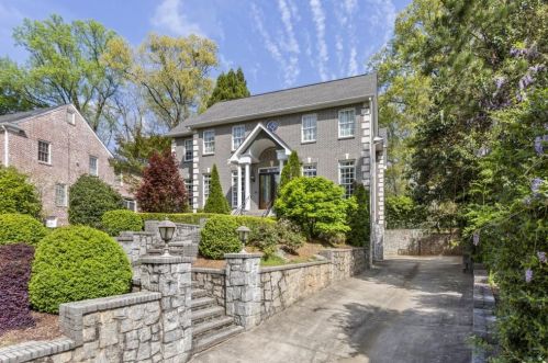 876 Berkshire Rd, Atlanta, GA 30324-4930