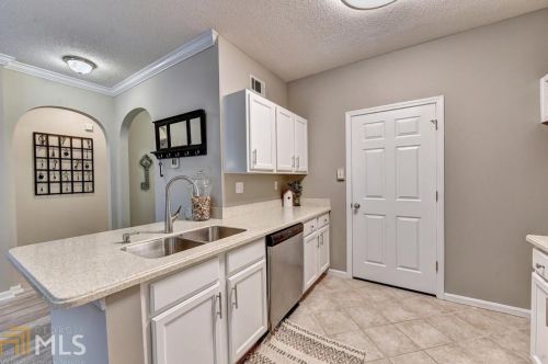 4333 Dunwoody Park, Atlanta GA  30338-5795 exterior