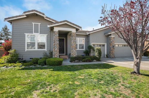 30081 Skylark Ct, Hayward, CA 94544-6883