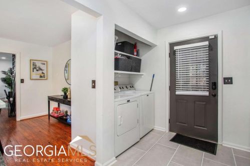 209 Moreland Way, Atlanta GA  30354-1242 exterior
