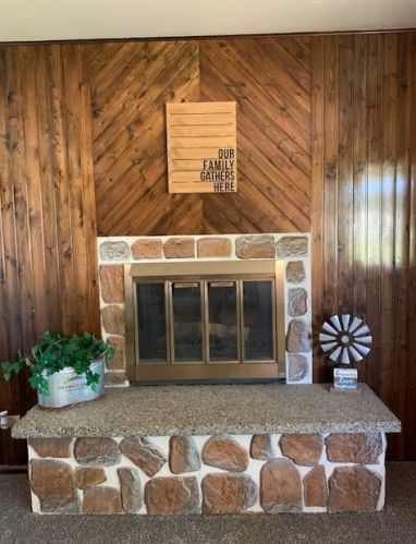 12362 Sunset Dr, Sycamore IL  60178-8121 exterior