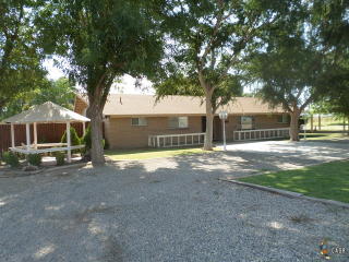4025 Loveland Rd, Brawley, CA 92227-9770