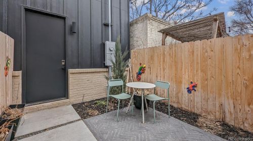 1877 Race St, Denver CO  80206-1115 exterior