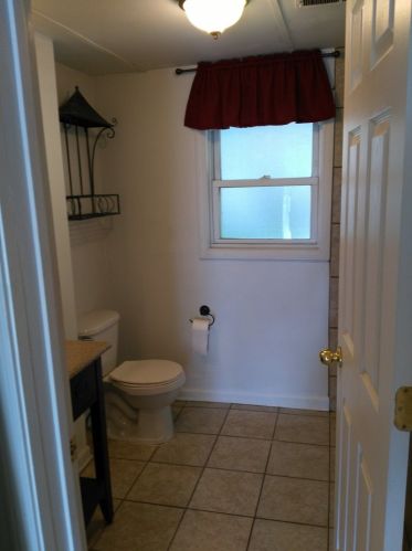 405 Stephen St, Lemont, IL 60439-4052
