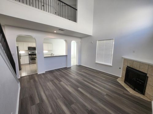 138 Hogan, Uhland TX 78640-5400 exterior