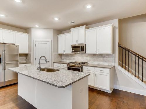 1395 Heights Park Dr, Atlanta, GA 30316-3195