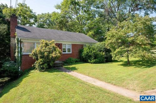 1122 Forest Hills Ave, Charlottesville, VA 22903-3818