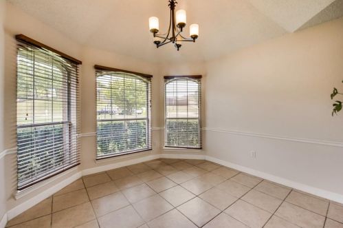 1131 Brookside Dr, Cedar Hill TX 75104-8800 exterior