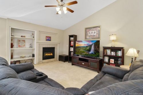 22237 Hinsdale Ave, Denver CO  80016-6010 exterior