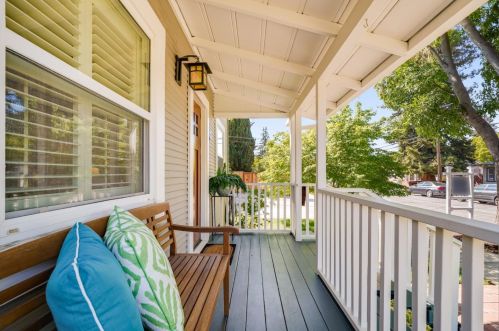 1247 Mercy St, Mountain View, CA 94041-1936
