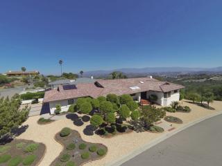 28247 Faircrest Way, Escondido, CA 92026-6702