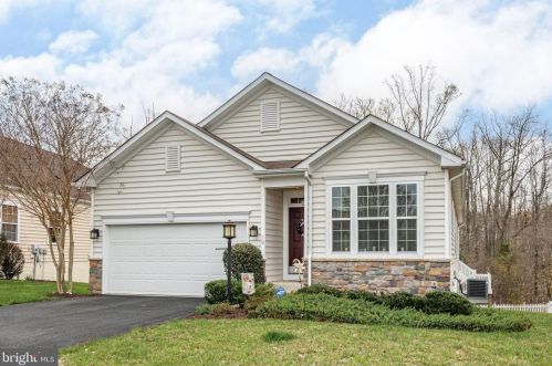 10 Dabney Ct, Fredericksburg, VA 22405-2173