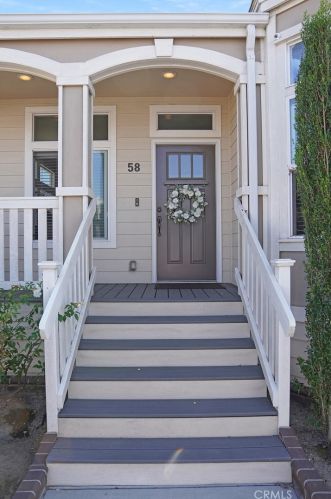 20701 Beach Blvd, Huntington Beach CA  92648-4908 exterior