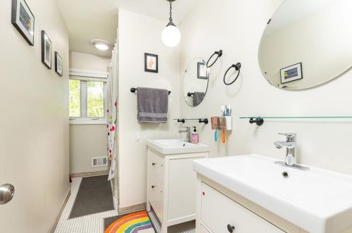 2664 Margaret Mitchell Dr, Atlanta GA  30327-1844 exterior