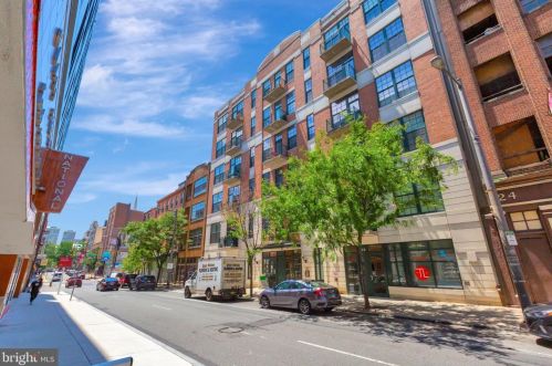 112 2nd St, Philadelphia PA  19106 exterior