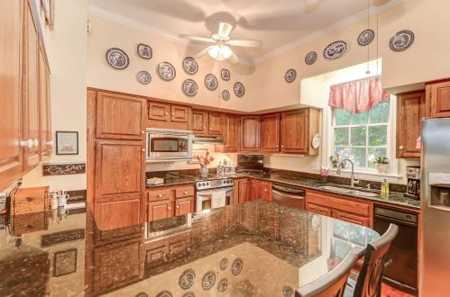 29 Beachwood, Isle Of Palms SC  29451-2815 exterior