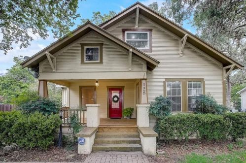 128 Cedar St, Halsted, TX 78945-3202