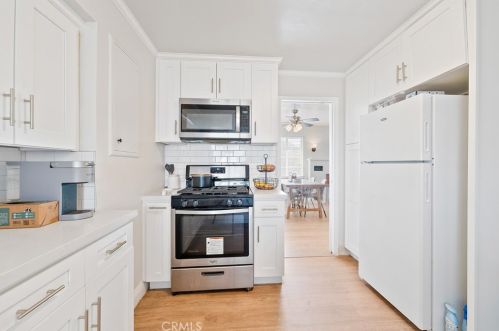 5965 Mountain View Ave, Riverside CA  92504-1572 exterior
