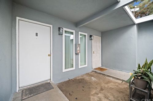2124 Brownwood Ave, Anaheim, CA 92801-5713