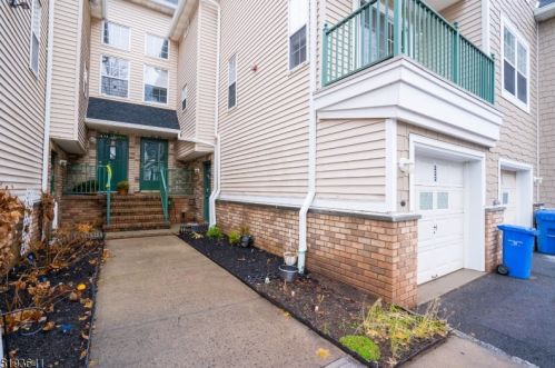 202 Rhoads Dr, Montgomery, NJ 08502-4112