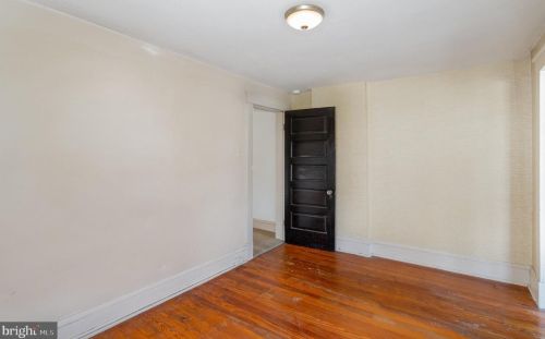 1034 Broadway, Hanover PA 17331-2505 exterior