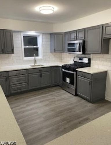 233 Park Ave, Paterson NJ  07501-2417 exterior