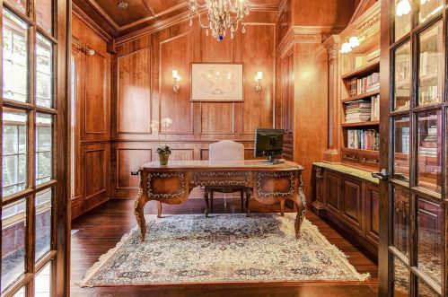 6116 County Line Rd, Willowbrook IL  60527-5719 exterior