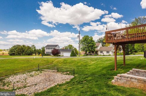 2355 View Rd, Lancaster PA  17602-1844 exterior