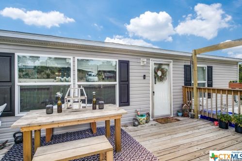 487 Deer Crk, Spring Branch TX  78070 exterior