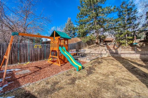 18947 61st Ave, Denver CO 80403-2103 exterior