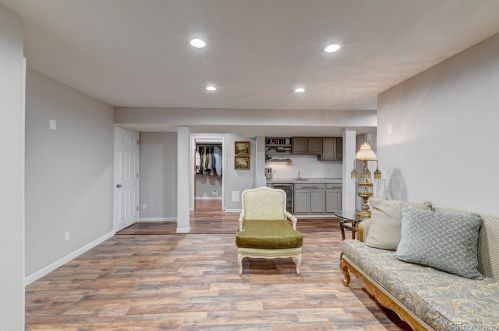 15655 Kettle Pl, Englewood CO  80112-4748 exterior