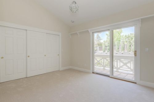 11555 Arroyo Oaks Dr, Los Altos CA 94024-6527 exterior