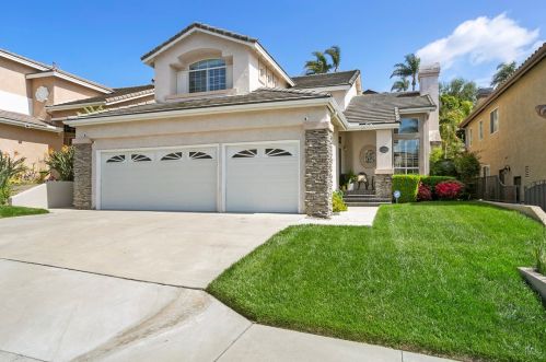 840 Cottontail Ln, Anaheim, CA 92808-1409