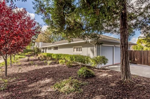 900 Santa Rita Ave, Los Altos, CA 94022-1152