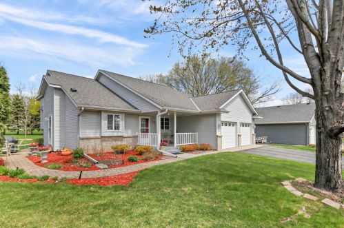 31 Morningside Rd, Saint Cloud, MN 56303-0930