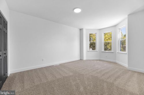 1249 Langham Ave, Camden NJ 08103-2818 exterior