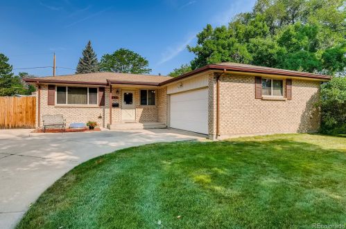 295 Vaughn St, Denver, CO 80011-8630