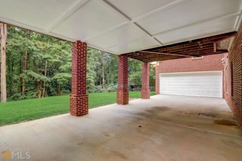 1425 Springwood Cir, Conyers GA  30012-4229 exterior