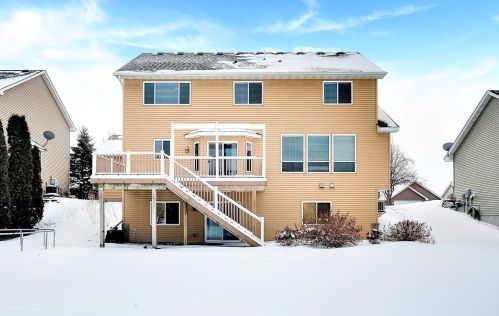 704 Williams Dr, Hastings, MN 55033-4049