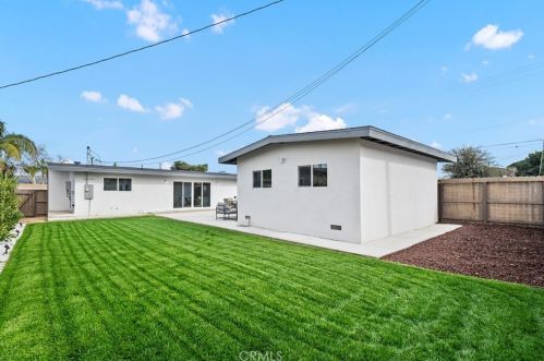 15374 Midcrest Dr, Whittier CA  90604-2336 exterior