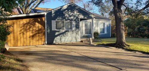 1012 Sylvan Dr, Garland, TX 75040-4944