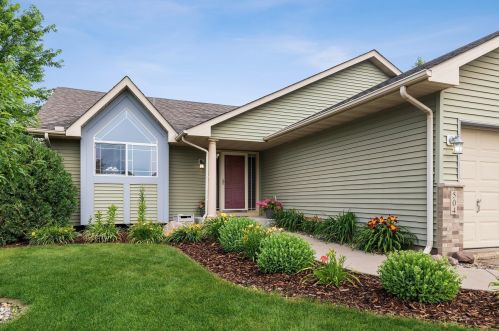 504 Elm St, Lonsdale, MN 55046-3432